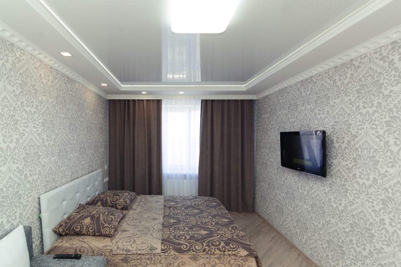 Luxury Apart-Hotel On Kondrateva Street Szumi Kültér fotó