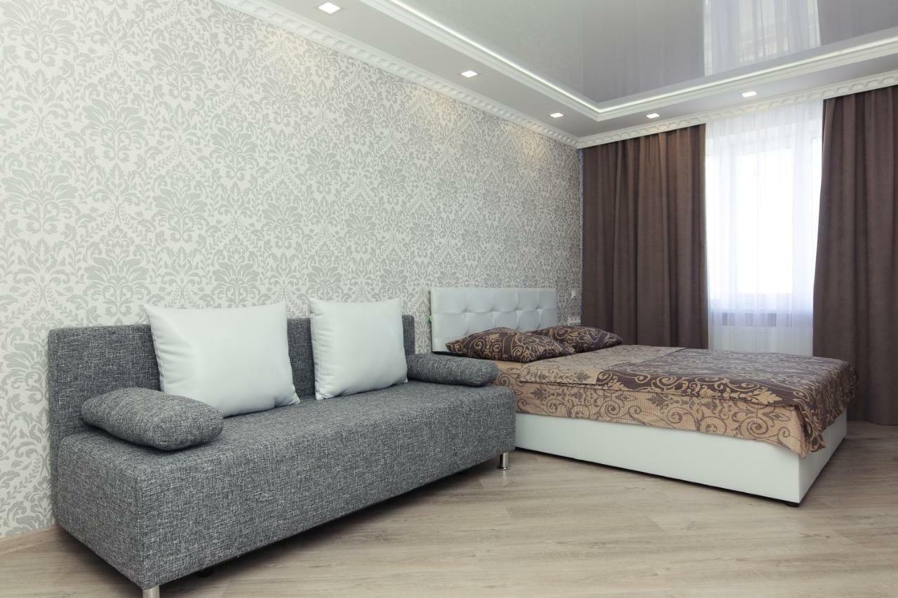 Luxury Apart-Hotel On Kondrateva Street Szumi Kültér fotó